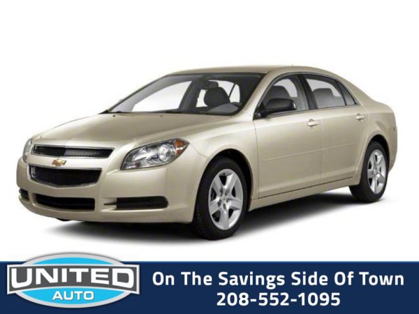 2011 Chevrolet Malibu - 3/4 shot