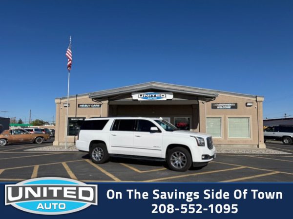2019 GMC Yukon XL - 3/4 shot