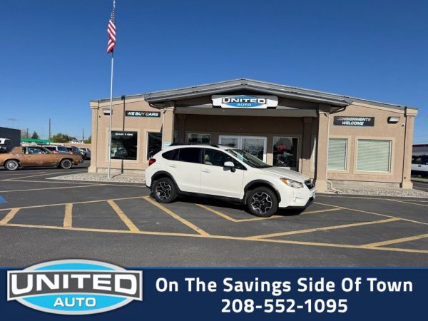 2015 Subaru XV Crosstrek - 3/4 shot
