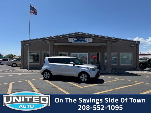 2016 Kia Soul - 3/4 shot
