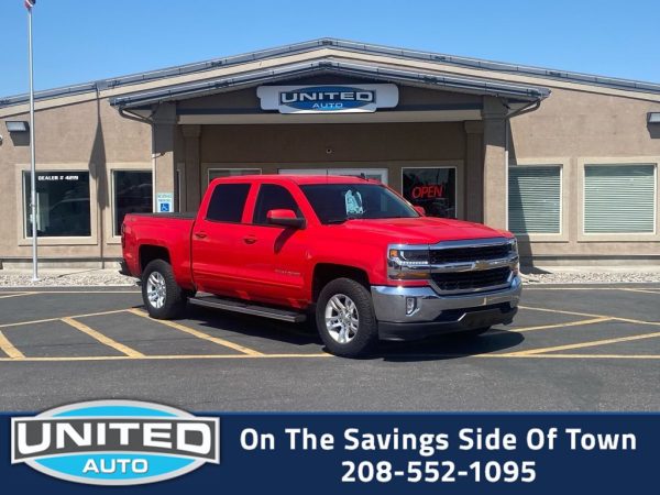2017 Chevrolet Silverado - 3/4 shot