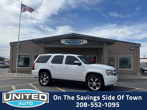 2012 Chevrolet Tahoe - 3/4 shot