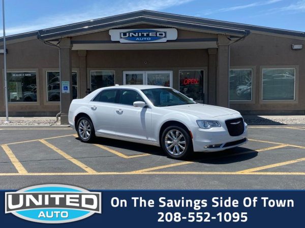 2015 Chrysler 300 - 3/4 shot