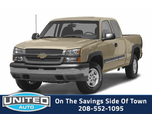 2005 Chevrolet Silverado - 3/4 shot