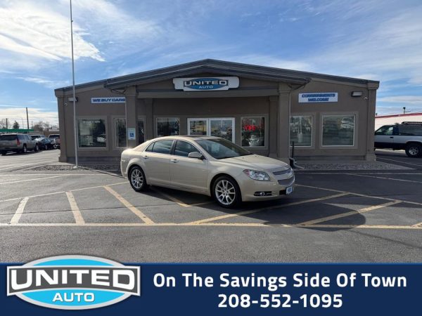 2009 Chevrolet Malibu - 3/4 shot