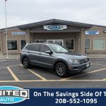 2020 Volkswagen Tiguan - 3/4 shot