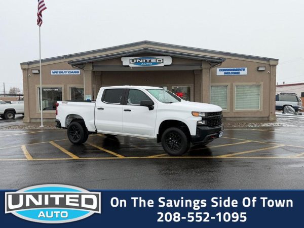 2020 Chevrolet Silverado - 3/4 shot