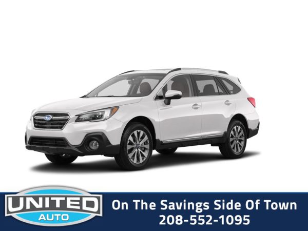 2018 Subaru Outback - 3/4 shot