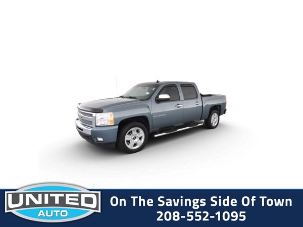 2010 Chevrolet Silverado - 3/4 shot