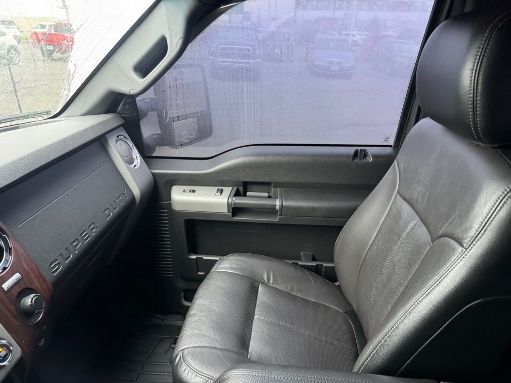 2016 Ford F-250 Super Duty Lariat - Photo 11