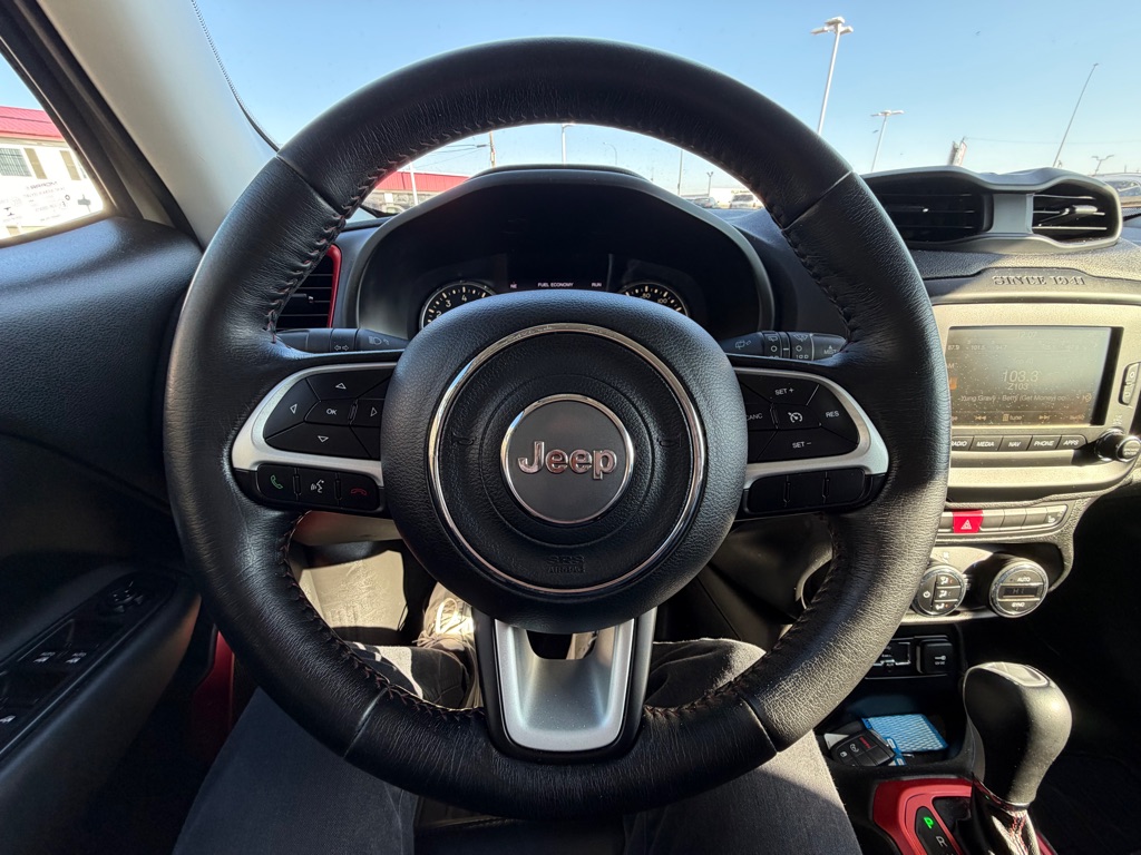 2016 Jeep Renegade Trailhawk - Photo 8