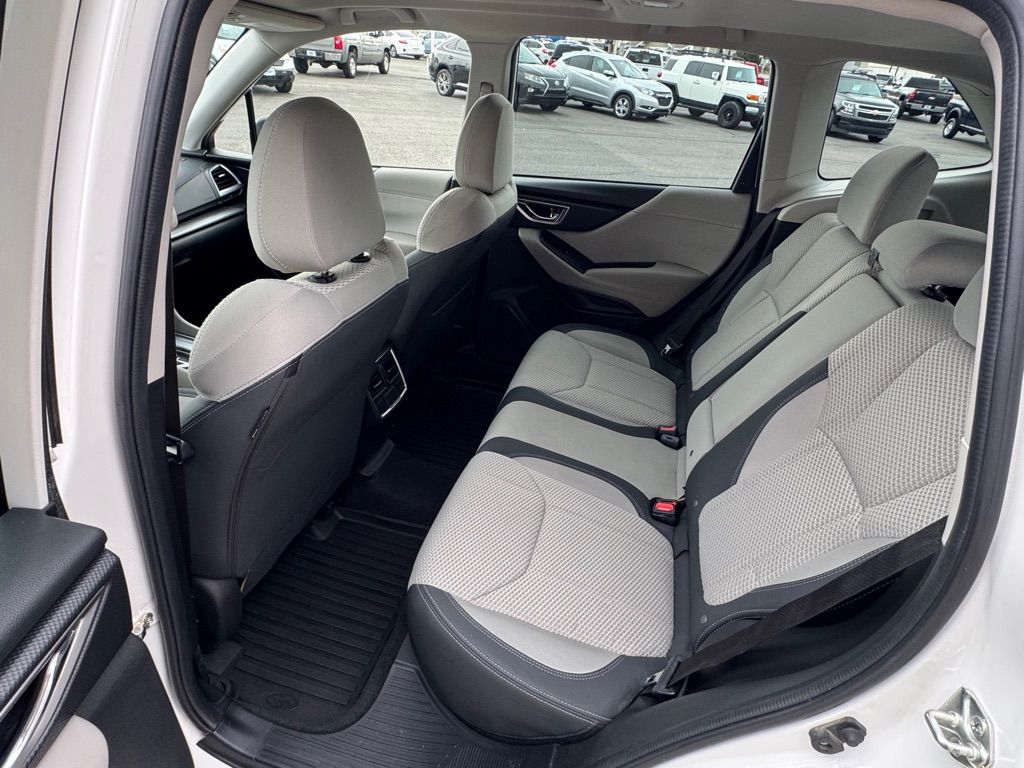 2022 Subaru Forester Premium - Photo 16