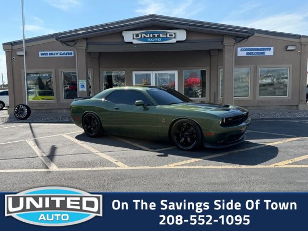 2019 Dodge Challenger - 3/4 shot