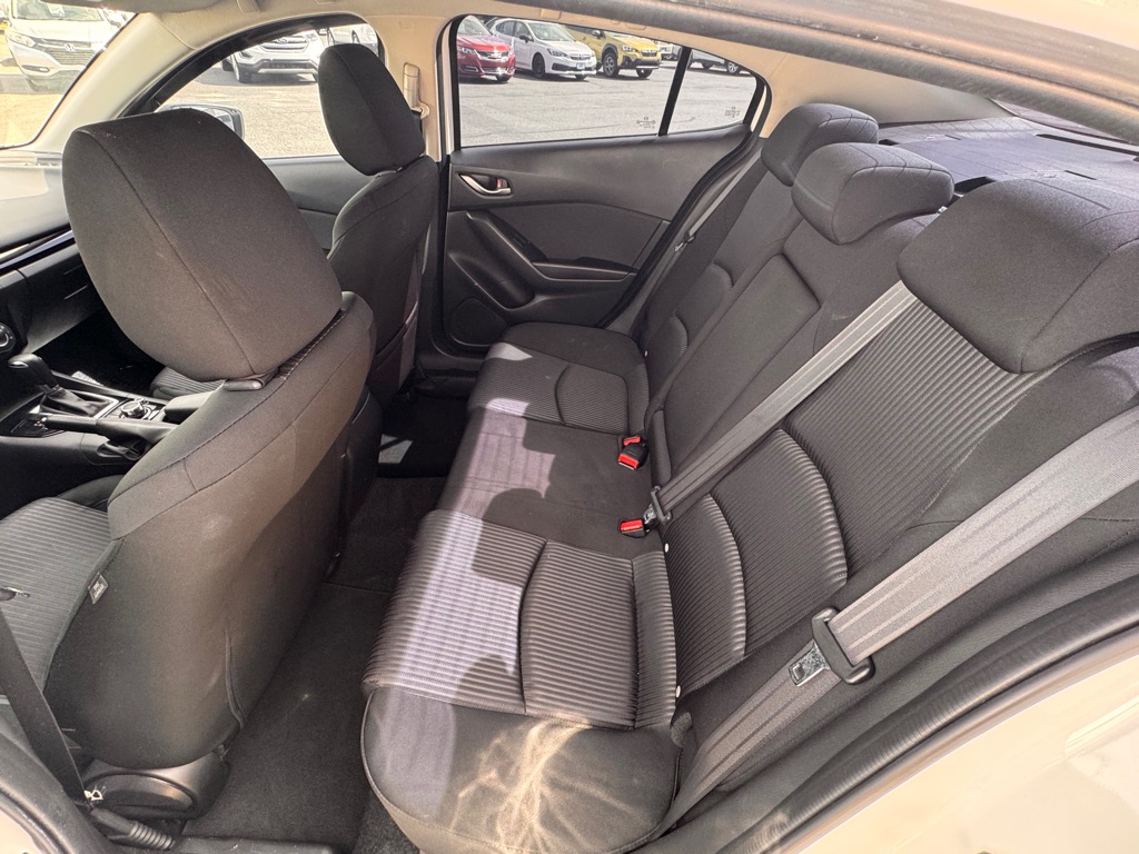 2015 Mazda MAZDA3 i Touring - Photo 13
