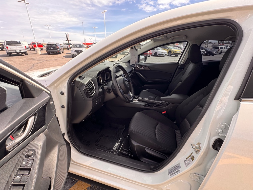 2015 Mazda MAZDA3 i Touring - Photo 5